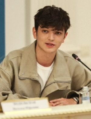 Певец Akmal' женился: невеста поделилась первыми кадрами со свадьбы