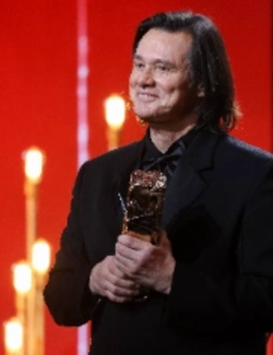 Внешность Джима Кэрри на премии «Сезар» вызвала шок у фанатов Внешность Джима Кэрри на премии «Сезар» вызвала шок у фанатов