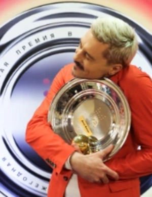 В день рождения Димы Билана отмечаем его 20-летие на Премии Муз-ТВ