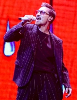 Дима Билан прокомментировал слухи о соперничестве с Филиппом Киркоровым