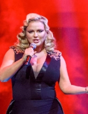 Анна Семенович вступилась за домохозяек: им должны платить миллионы Анна Семенович вступилась за домохозяек: им должны платить миллионы