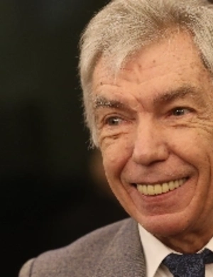 Скончался телеведущий Юрий Николаев