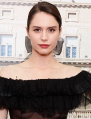 Диана Пожарская поделилась детским фото в свой день рождения: «Всё та же любовь»