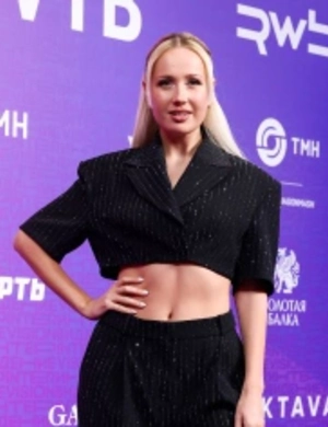 Клава Кока рассказала о работе с Димой Масленниковым: «Шипперьте нас еще больше»