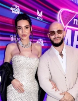 Оксана Самойлова переехала из особняка после расставания с Джиганом Оксана Самойлова переехала из особняка после расставания с Джиганом