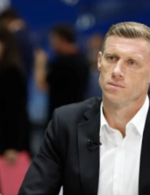 42-летний Павел Погребняк провел новогодние праздники в Дубае с 18-летней возлюбленной