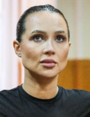 Жених Лерчек рассказал о ее болезненных процедурах при проведении химиотерапии