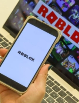 В РФ заблокировали Roblox: почему популярная игровая платформа оказалась под запретом
