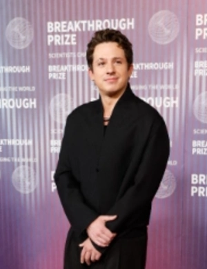 Чарли Пут пожаловался Илону Маску на шум от ночного запуска SpaceX Чарли Пут пожаловался Илону Маску на шум от ночного запуска SpaceX