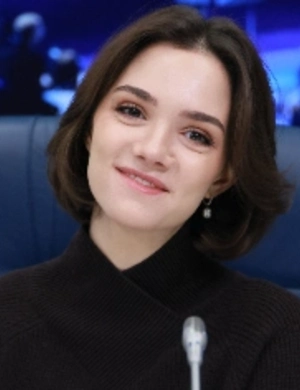 Евгения Медведева примерила свадебное платье Евгения Медведева примерила свадебное платье