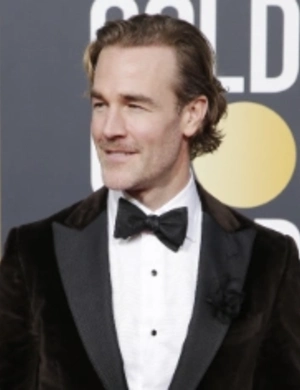 Джеймс Ван Дер Бик дал повторные брачные клятвы с женой на смертном одре