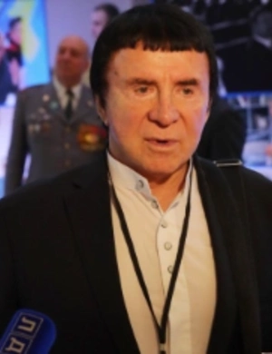 В Москве госпитализировали Анатолия Кашпировского В Москве госпитализировали Анатолия Кашпировского