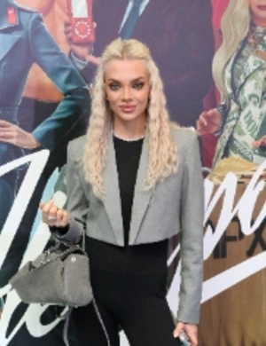 Екатерина Шкуро рассказала о жизни после ухода мужа