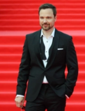 Мама Алексея Чадова рассказала, как вмешивается в отношения сына с женой