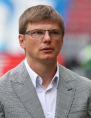 Андрей Аршавин разорвал общение с дочерью после суда об алиментах