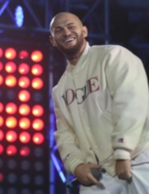 Джиган резко высказался об окружении Оксаны Самойловой: «Гиены и стервятники»