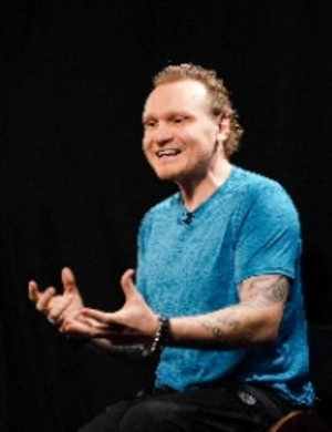 Сергей Сафронов не готов бросить опасные трюки даже ради своих детей