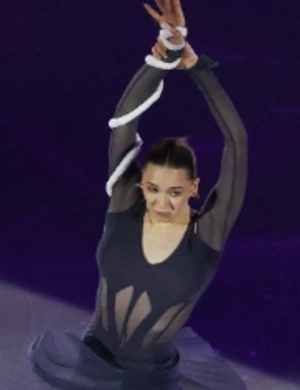 Камила Валиева отметила 20-летие трогательным детским фото