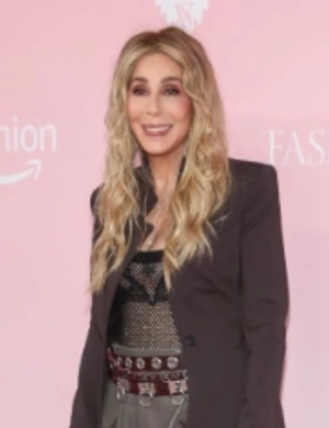 Шер исполнила рождественские хиты на музыкальном шоу после 38-летнего перерыва