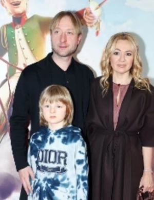 Яна Рудковская и Евгений Плющенко заинтересовались покупкой дачи Фаберже
