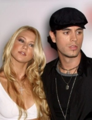 Энрике Иглесиас и Анна Курникова стали родителями в четвертый раз