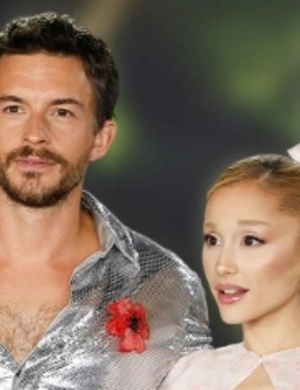 Ариана Гранде и звезда «Бриджертонов» Джонатан Бэйли сыграют в новом мюзикле