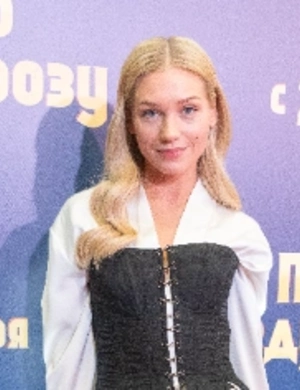 Кристина Асмус поделилась своими детскими фотографиями Кристина Асмус поделилась своими детскими фотографиями