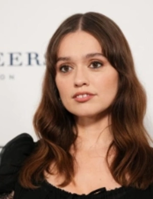 Звезда «Белого лотоса» Эйми Лу Вуд сыграет Джейн Эйр в новой экранизации классического романа