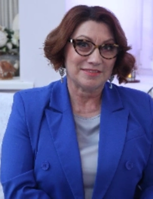 Роза Сябитова рассказала, почему живет отдельно от детей Роза Сябитова рассказала, почему живет отдельно от детей