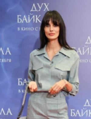 К Алане Мамаевой пришли из опеки после инцидента с сыном в школе