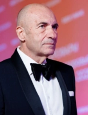 Игорь Крутой показал трогательные кадры прогулки с 22-летней дочерью