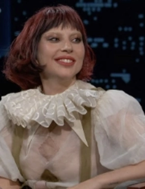 Леди Гага выпустит концертный фильм «Harleqiun Live: One Night Only» в ночь перед Рождеством Леди Гага выпустит концертный фильм «Harleqiun Live: One Night Only» в ночь перед Рождеством