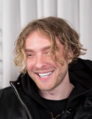 Егор Крид удивил поклонников новой стрижкой: «Коротко и ясно»