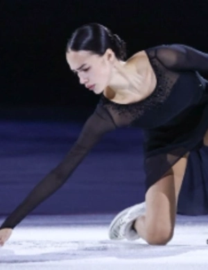 Алина Загитова и ее отец впервые рассказали о подростковом бунте фигуристки