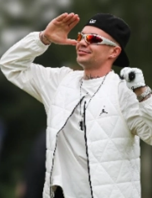 Элджей снимает фильм о себе: «Это мой путь длиною в жизнь»