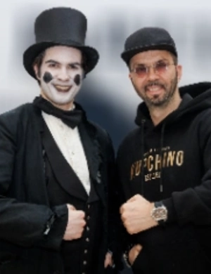 Сын Дениса Клявера дебютировал на сцене театра под руководством Сергея Безрукова