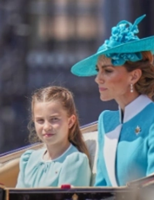 Эксперт: Принцесса Шарлотта может повторить судьбу принца Гарри