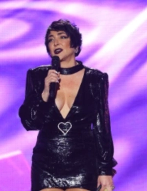 Лолита Милявская впервые за 10 лет спустилась в метро