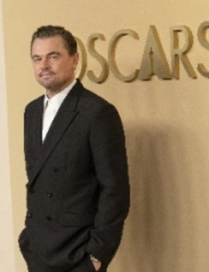 Репетиция прохода по красной дорожке: образы гостей на предцеремониальном обеде «Оскара-2026»