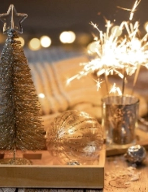 Тихий Новый год: зачем всё больше женщин выбирают праздник без шума Тихий Новый год: зачем всё больше женщин выбирают праздник без шума