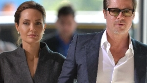 Брэд Питт планирует свадьбу с молодой возлюбленной: хочет отомстить Джоли