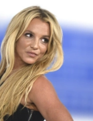 Бритни Спирс публично обратилась к семье с саркастичным рождественским поздравлением