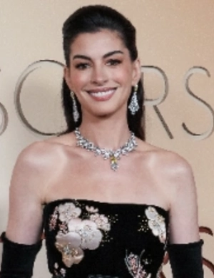 Энн Хэтэуэй призналась, что у нее психическое расстройство