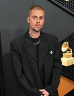 Джастин Бибер сделал музыкальный подарок Билли Айлиш