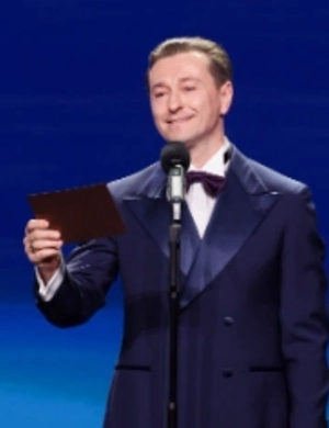 Сергей Безруков прокомментировал романтизацию сериала «Бригада»