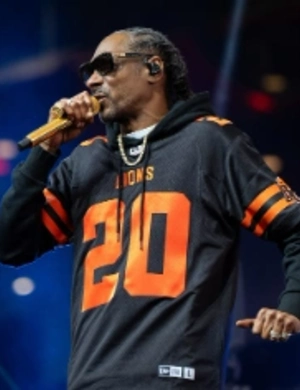 Семикратный дедушка Снуп Догг познакомил поклонников с большой семьей