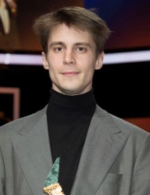 Иван Янковский — о последней встрече со знаменитым дедом и бремени сравнений