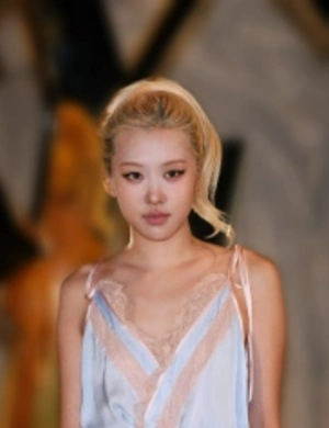 Розэ поделилась эмоциями от признания первой k‑pop‑артисткой, получившей ключевые номинации «Грэмми» Розэ поделилась эмоциями от признания первой k‑pop‑артисткой, получившей ключевые номинации «Грэмми»