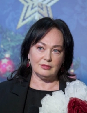 Актриса Лариса Гузеева улетела из России