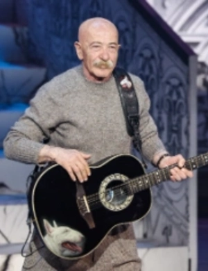 Александр Розенбаум резко высказался о неудобных вопросах журналистов Александр Розенбаум резко высказался о неудобных вопросах журналистов